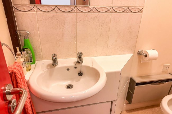 Suite 8 Wesley Chambers, Queens Road, Aldershot, Hampshire, GU11 3JD 9