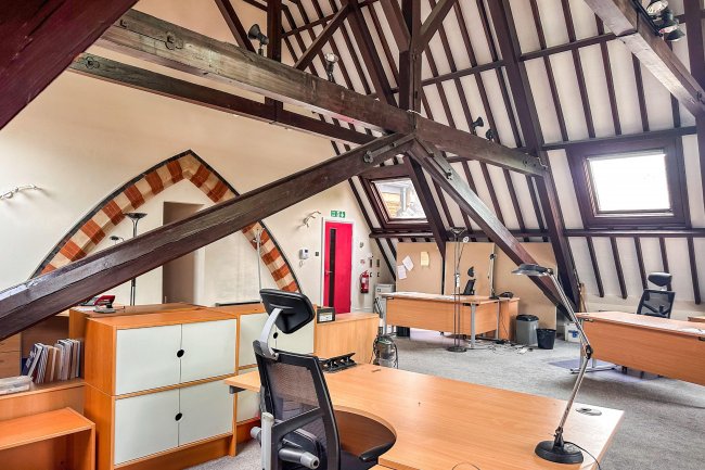 Suite 8 Wesley Chambers, Queens Road, Aldershot, Hampshire, GU11 3JD 9