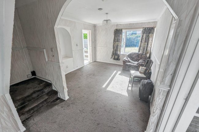 4 Redcliffe Road, Grantham, Lincolnshire, NG31 8EB 8