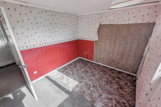 4 Redcliffe Road, Grantham, Lincolnshire, NG31 8EB 8