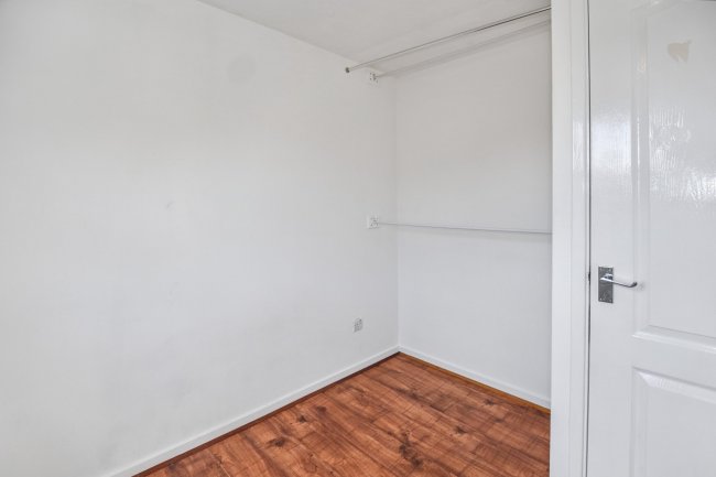 31 Cranberry Lane, Canning Town, London E16 4PD 10