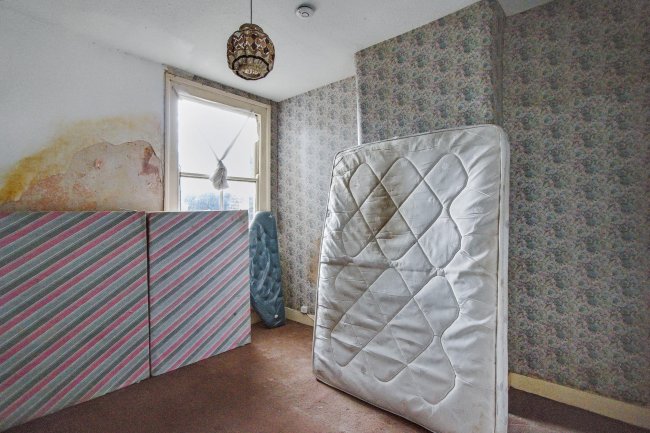 130 Albert Road, Leyton, London, E10 6PB 7
