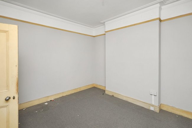 60 Delaware Mansions, Delaware Road, Maida Vale, London, W9 2LJ 1