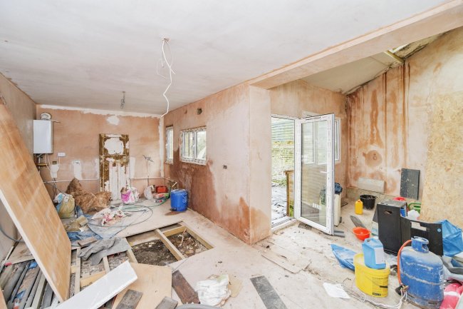 75 Plum Lane, Plumstead, London, SE18 3AG 5