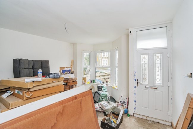 75 Plum Lane, Plumstead, London, SE18 3AG 5