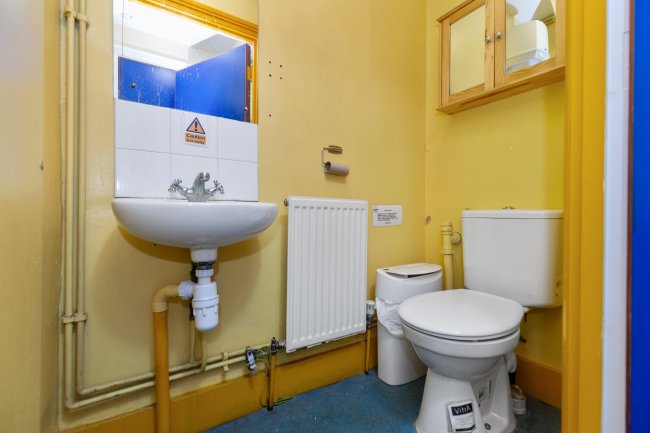 135 Junction Road, Archway, London, N19 5PX 9