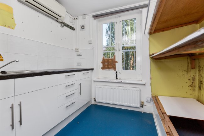 135 Junction Road, Archway, London, N19 5PX 9