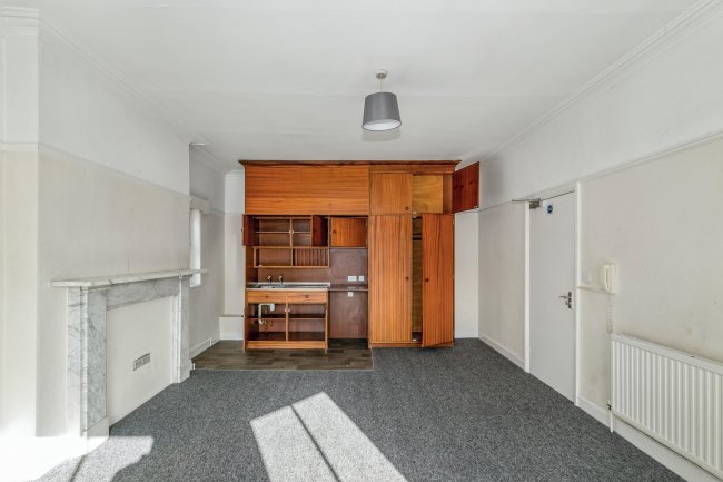 23 West Parade, Norwich, Norfolk, NR2 3DN 6