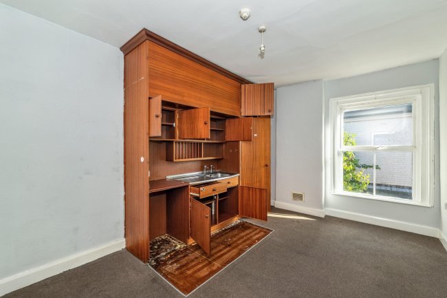 23 West Parade, Norwich, Norfolk, NR2 3DN 6