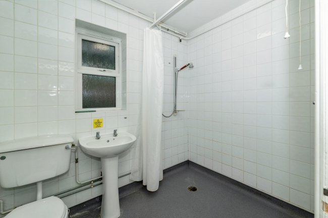 23 West Parade, Norwich, Norfolk, NR2 3DN 6