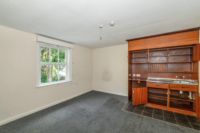 23 West Parade, Norwich, Norfolk, NR2 3DN 6