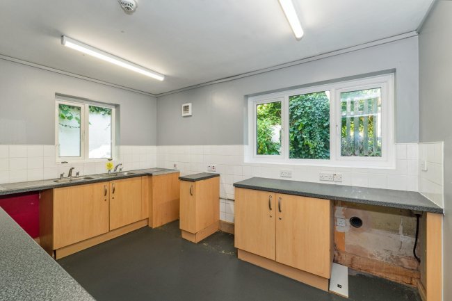 23 West Parade, Norwich, Norfolk, NR2 3DN 6