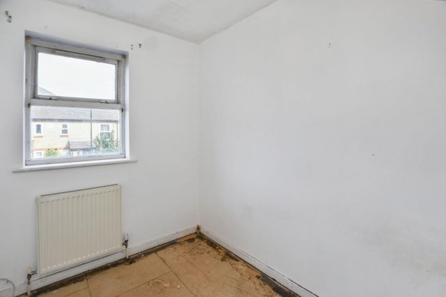 17 Cranberry Lane, Canning Town, London, E16 4PD 9