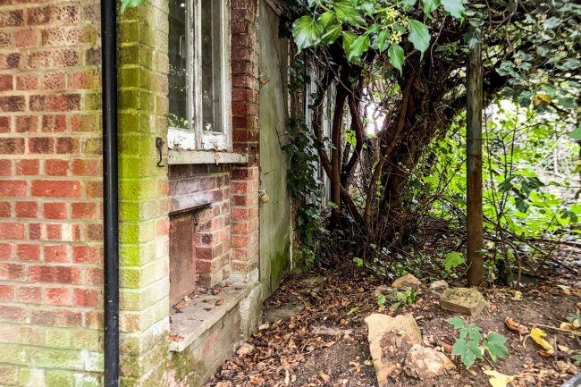 Land at Mayfield Close and to the rear of 83-87 Park Hill, Clapham, London, SW4 9NX 10