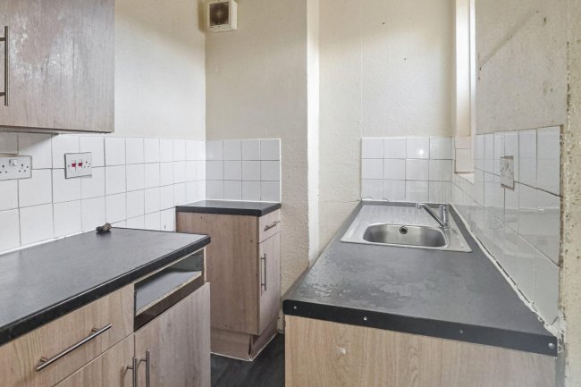 47B Popes Lane, Ealing, London W5 4NU 6