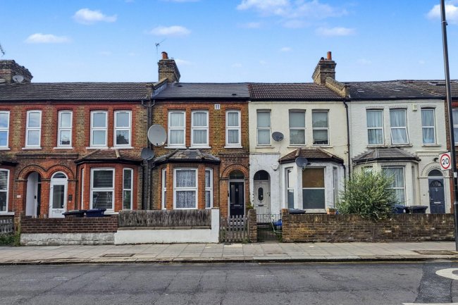 47B Popes Lane, Ealing, London W5 4NU 6