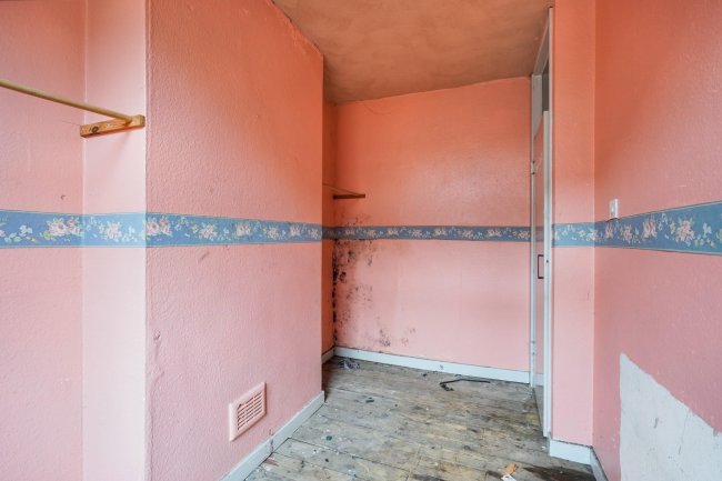 38 Thurman Street, Radford, Nottingham NG7 5AU 7