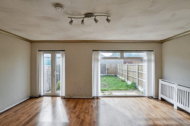 93 Frederick Road, Rainham, Essex RM13 8NS 1