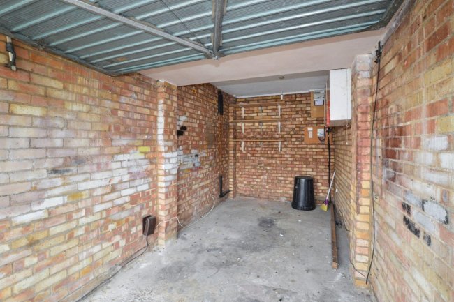 93 Frederick Road, Rainham, Essex RM13 8NS 1