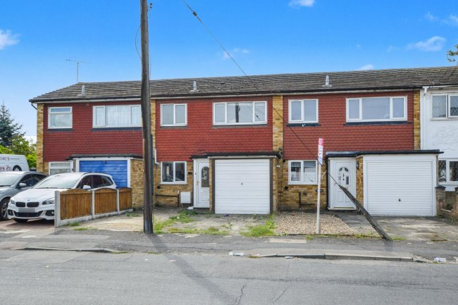 93 Frederick Road, Rainham, Essex RM13 8NS 1