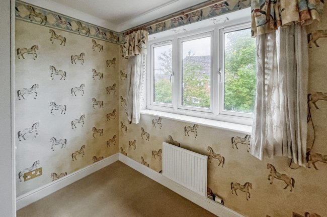 1 Deacon Place, Caterham, Surrey, CR3 5FN 9