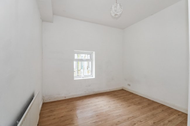 6a Hereward House, Gordon Road, Cliftonville CT9 2DN 6