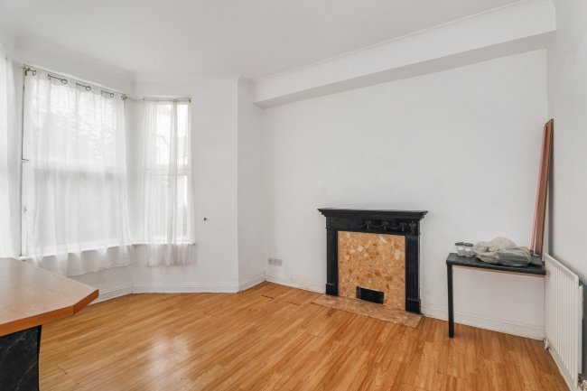 6a Hereward House, Gordon Road, Cliftonville CT9 2DN 6