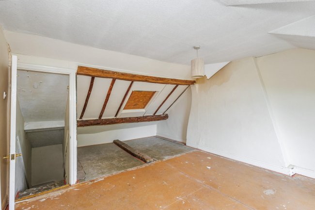 55 Oxford Street, Daventry, NN11 4AD 6