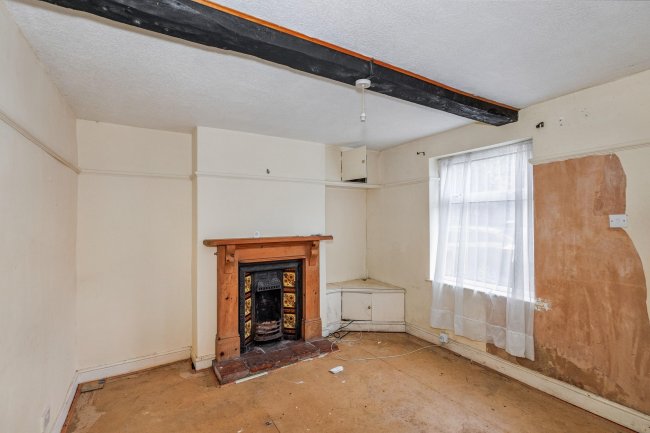 55 Oxford Street, Daventry, NN11 4AD 6