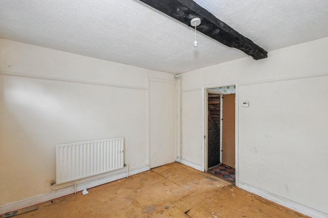 55 Oxford Street, Daventry, NN11 4AD 6