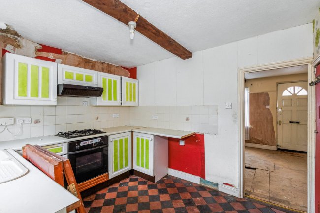 55 Oxford Street, Daventry, NN11 4AD 6