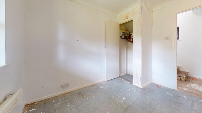 4 Thamesbank Place, Thamesmead, London, SE28 8PR 5