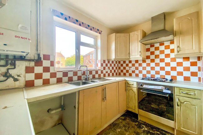 22 Cloudberry Road, Swindon, Wiltshire, SN25 1SE 5