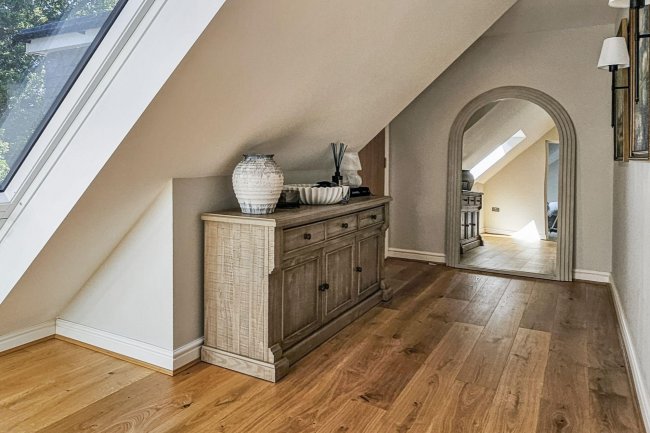 16 Fairway Heights, Minley Road, Fleet, Hants, GU51 2RB 3