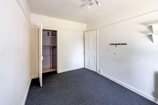 126 Gunville Road, Newport, Isle of Wight, PO30 5LH 3