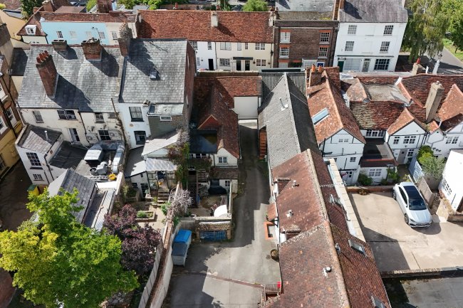 99 High Street, Hemel Hempstead, HP1 3AH 9