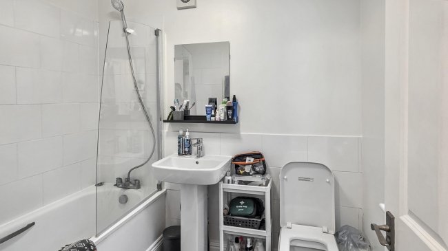 First Floor Flat, 353 Lillie Road, Fulham, London, SW6 7PA 8