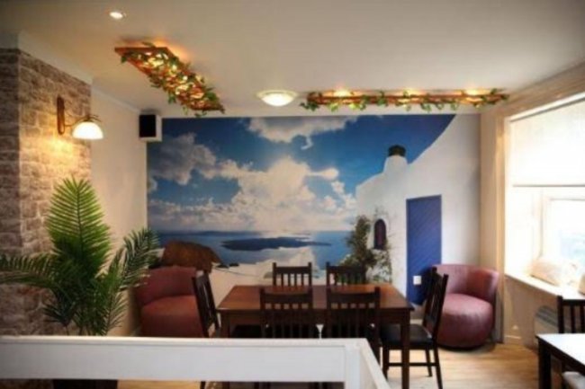 9-9A Battle Hill, Hexham, Northumberland NE46 1BA 8