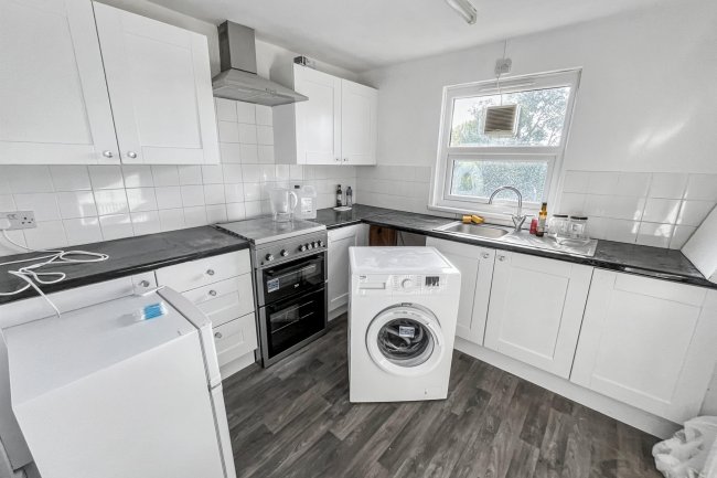 Flat 3, 89 Hatherley Road, Sidcup, DA14 4AH 4
