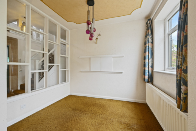 115 Newberries Avenue, Radlett, Hertfordshire WD7 7EN 8