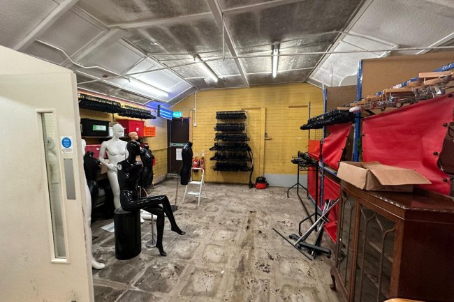 23 Horsemarket, Barnard Castle, County Durham DL12 8LX 5