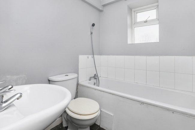 Flat 1, 4 Forest Road, Southport, Merseyside, PR8 6ST 1