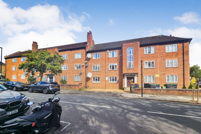 1 to 15 Springfield Court, Lynton Road and 1 to 6 Fells Haugh, Horn Lane, Acton, London, W3 9EA 6