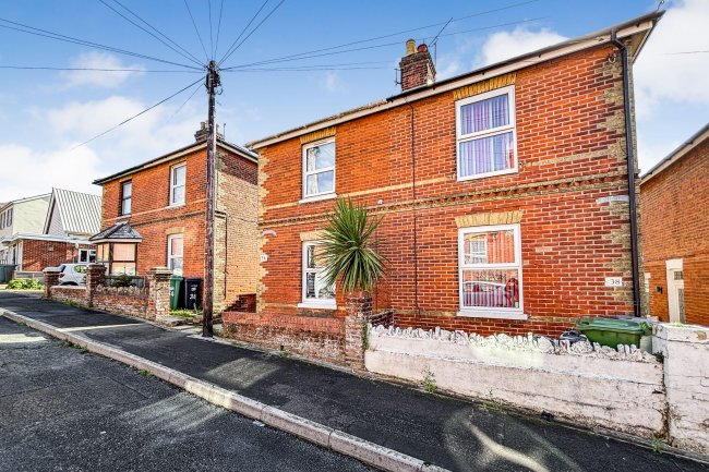 32-42 (even numbers inclusive) Daniel Street, Ryde, Isle of Wight, Hampshire, PO33 2BH 6