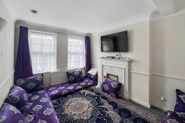 462a London Road, Cheam, Surrey, SM3 8JB 5