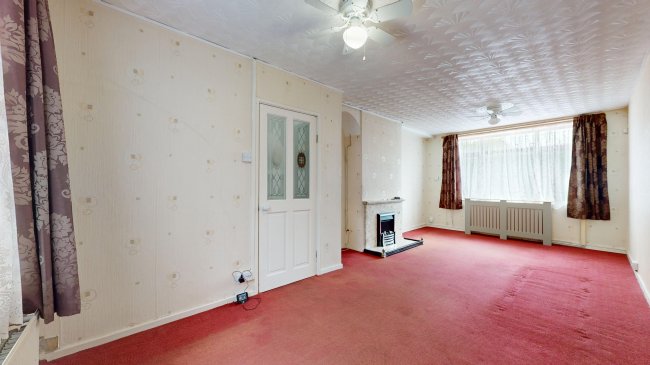 20 Avon Crescent, Brockworth, Gloucester, GL3 4LG 2