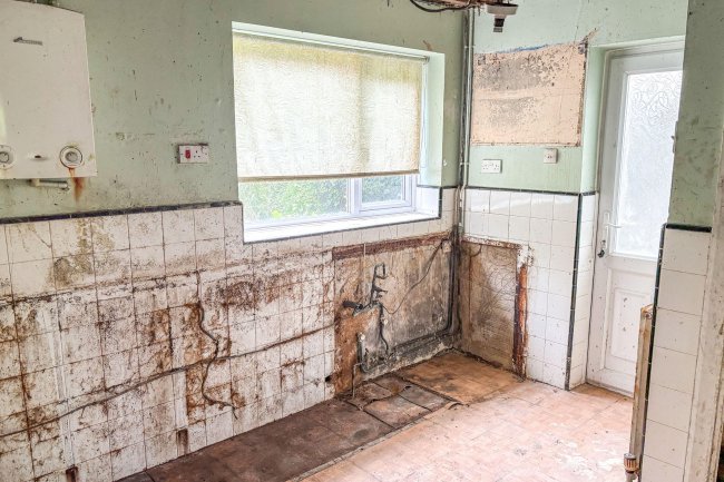 181 Ipswich Road, Colchester, Essex, CO4 0EL 10