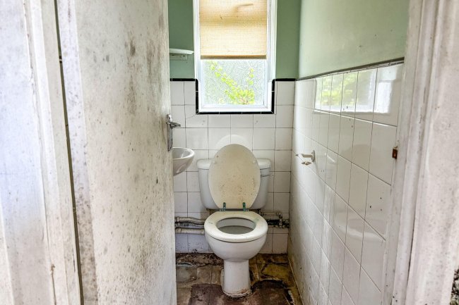 181 Ipswich Road, Colchester, Essex, CO4 0EL 10