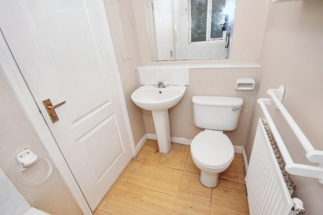 23 Elsing Drive, King's Lynn PE30 3UT 10