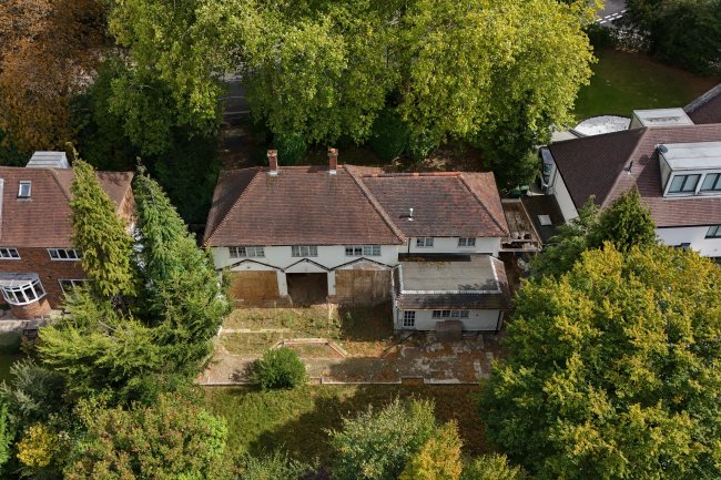 126 College Road, Dulwich, London, SE19 1XD 6